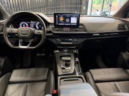 AUDI - Q5 2.0 TFSI S LINE BLACK QUATTRO S TRONIC 4P - 2021/2021 - AZUL - R$ 255.900,00