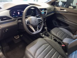 VOLKSWAGEN - TAOS 1.4 16V HIGHLINE TSI FLEX 4P AUTOMATICO - 2023/2023 - CINZA - R$ 168.900,00
