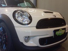 MINI - JOHN COOPER WORKS 1.6 CABRIO 16V 211CV 2P MANUAL - 2011/2012 - PRETA - R$ 135.900,00