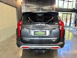 MITSUBISHI - PAJERO SPORT 2.4 HPE-S 4X4 DIESEL 4P AUTOMATICO - 2022/2023 - CINZA - R$ 299.900,00