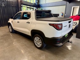 FIAT - STRADA 1.4 ENDURANCE CD 8V FLEX 4P MANUAL - 2021/2022 - BRANCA - R$ 89.900,00