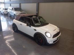 MINI - JOHN COOPER WORKS 1.6 CABRIO 16V 211CV 2P MANUAL - 2011/2012 - PRETA - R$ 135.900,00