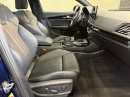 AUDI - Q5 2.0 TFSI S LINE BLACK QUATTRO S TRONIC 4P - 2021/2021 - AZUL - R$ 255.900,00