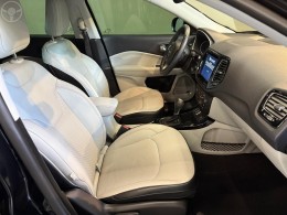JEEP - COMPASS 2.0 16V FLEX LIMITED AUTOMATICO - 2020/2020 - PRETA - R$ 115.900,00