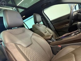 JEEP - COMMANDER 2.0 OVERLAND T380 16V 4X4 TURBO DIESEL 4P AUTOMATICO - 2022/2022 - AZUL - R$ 192.900,00